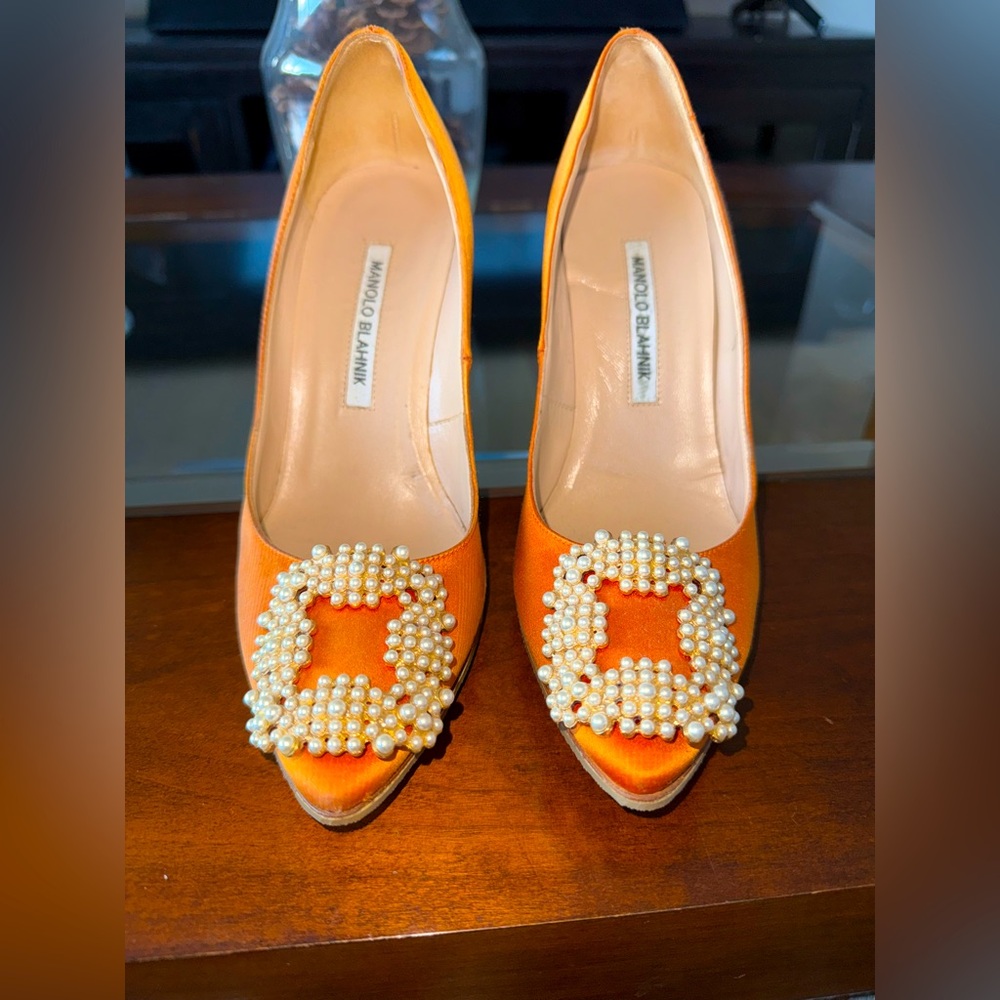 Manolo Blahnik Hangisi Orange